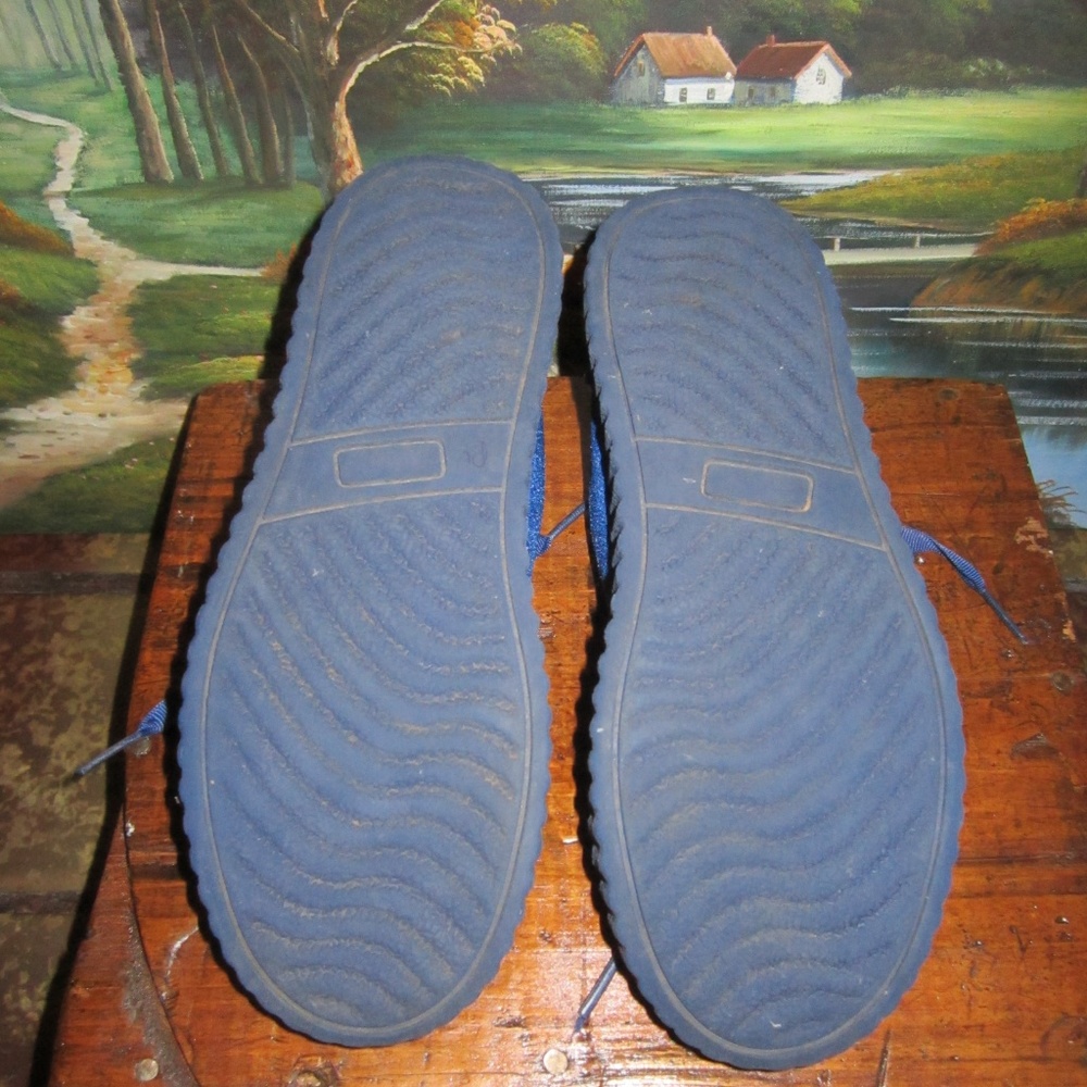 "Irelands" Dunnes Blue Velvet Toe Cap Shoes - Picture 3 of 7